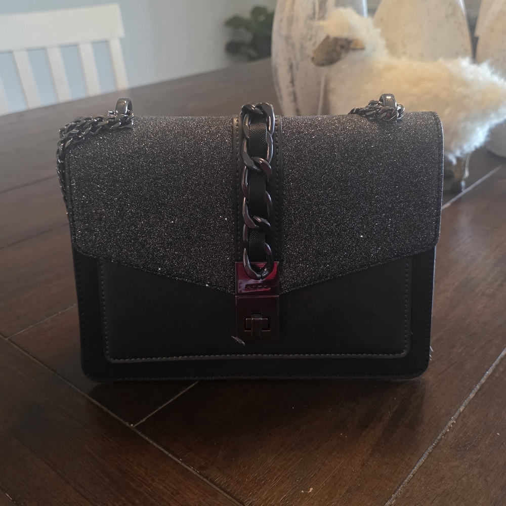 Chic Black Glitter Crossbody Bag